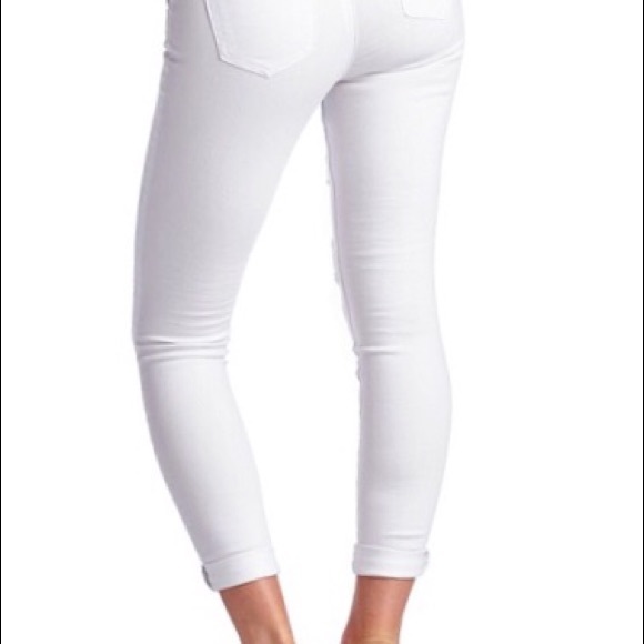 Distressed Skinny Jeans - Picture 7 of 8